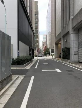 京橋共同ビルの外観