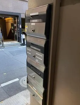 京橋昌平ビルの外観