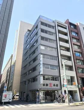 西勘本店ビルの外観