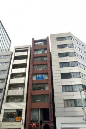入船本館ビルの外観