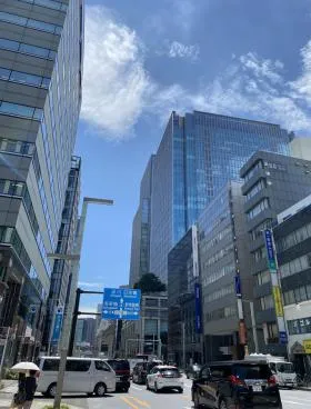バンセイ室町ビルの外観