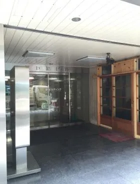 川口屋ビルの外観