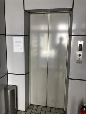 ナカヤビルの外観