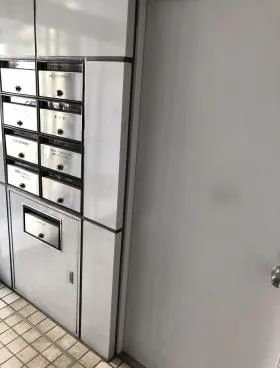 ナカヤビルの外観