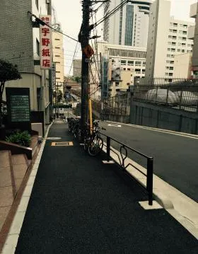 エムアールビルの外観