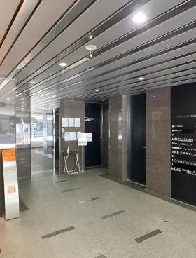 白金台クレストビルの外観