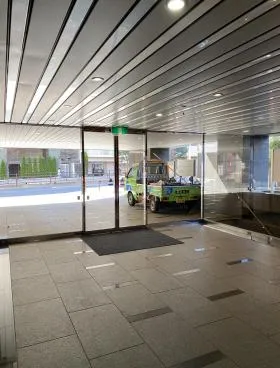 白金台クレストビルの外観