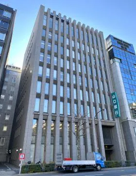 三友常盤橋ビルの外観