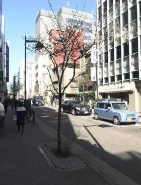 山崎ビルの外観