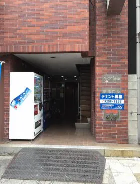 ウィン神田高橋ビルの外観