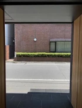 日本橋滄浪閣ビルの外観