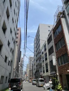 日本橋滄浪閣ビルの外観