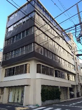 安部徳ビルの外観