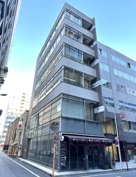 山一大野ビルの外観