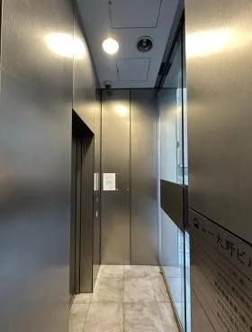 山一大野ビルの外観