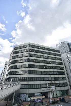銀座昭和通りビルの外観