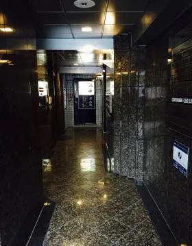 日本橋本町松本ビルの外観