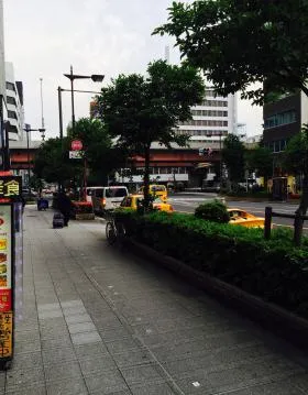 日本橋本町松本ビルの外観