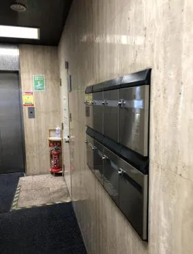 ケーヨー本社ビルの外観