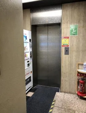 ケーヨー本社ビルの外観