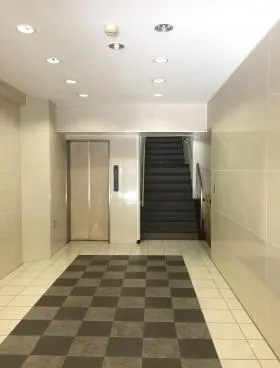 菅山ビルの外観