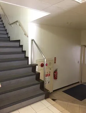 菅山ビルの外観