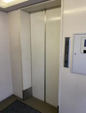 東京堂錦町ビルの外観