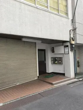 酒井ビルの外観