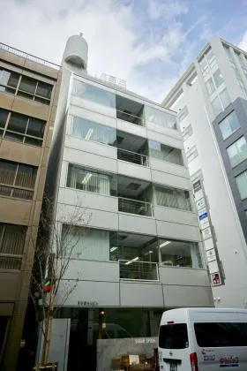 日本橋内山ビルの外観