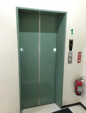 本銀第1ビルの外観