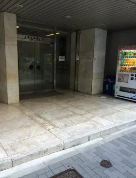 三恵日本橋ビルの外観