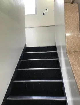 セントラルビルの外観