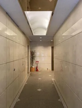 Biz Feel GINZA PARK SIDEビルの外観