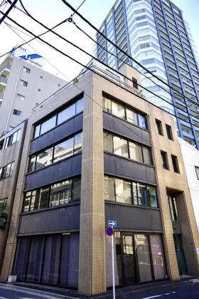 GINZA上野ビルの外観