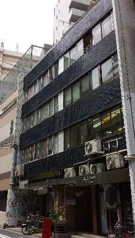 東海ビルの外観