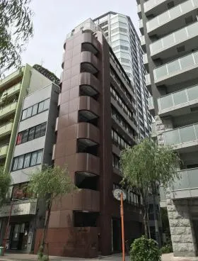 SKビルの外観