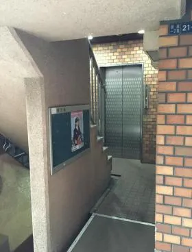 第1銀長ビルの外観