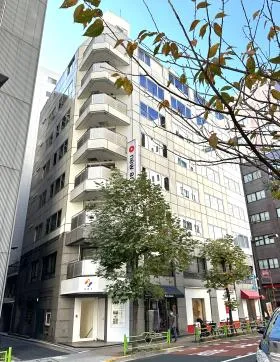 銀座スイムビルの外観
