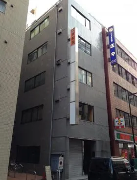 楠本第17ビルの外観