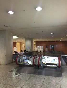 TOCビルの外観