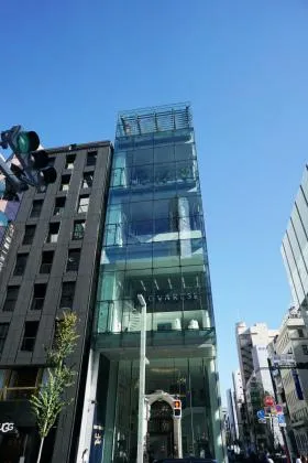 銀座YOMIKOビルの外観