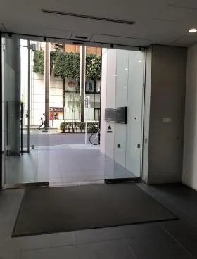 銀座YOMIKOビルの外観