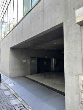 銀座YOMIKOビルの外観