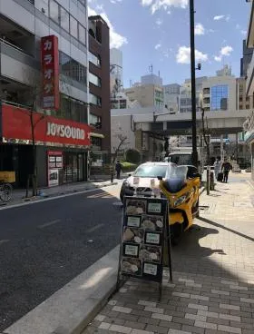 八重洲ビルの外観