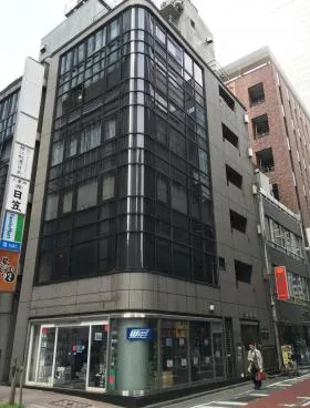 日宝八重洲ビルの外観