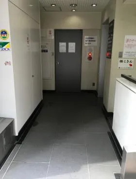 日宝八重洲ビルの外観