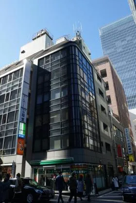 日宝八重洲ビルの外観