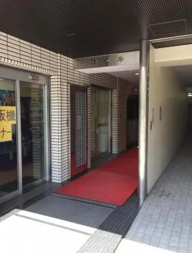 祥ビルの外観