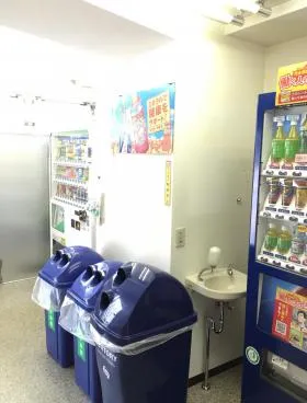 祥ビルの外観
