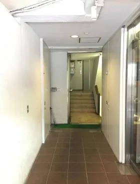 くりはらビルの外観